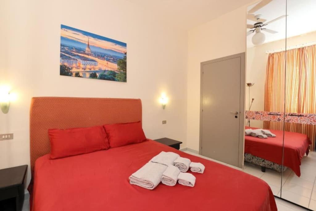 Bel Bilocale Vicino Alla Metropolitana E Al Centro Apartman Torino Kültér fotó